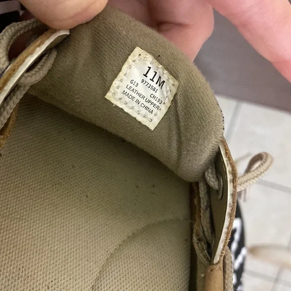 Size 11 women’s Sperry’ - Picture 4 of 4